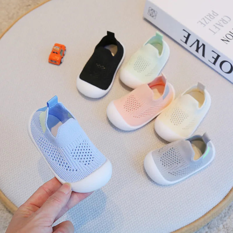 Spring Summer Breathable Knitted Non-slip Soft Sole Kids Sneakers for Boys Girls Tennis Casual Shoes Toddler School Shoes