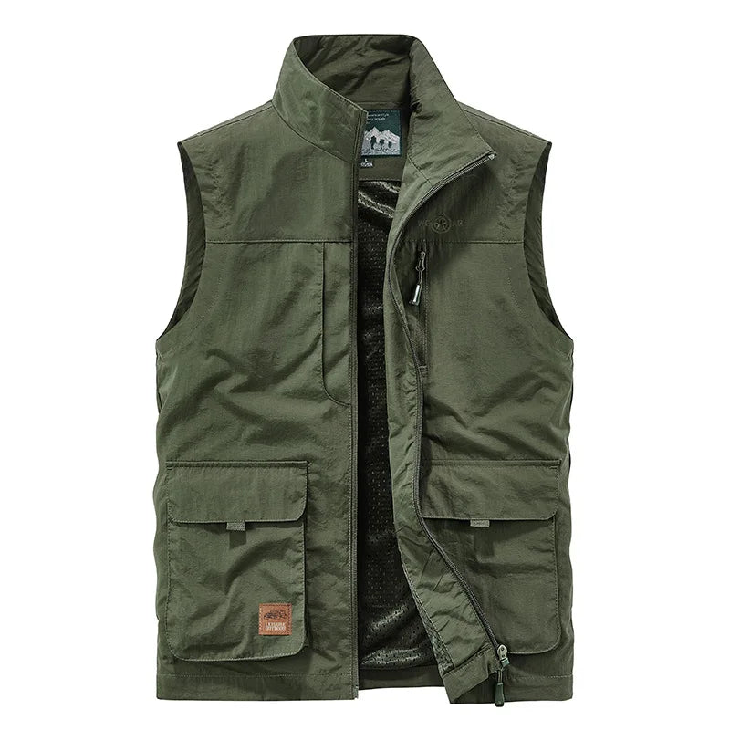 FGKKS Men's Leisure Vest Solid Color Tooling Style Waistcoat Thin Fishing Hiking Multi-Pocket Casual Loose Vest for Men
