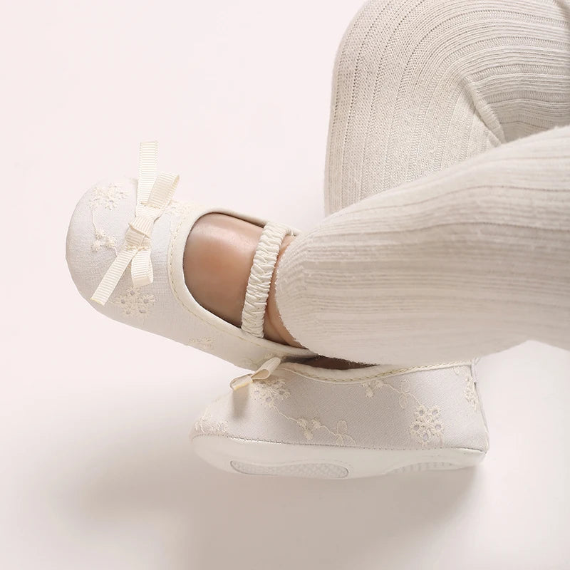 Baby Girls Mary Jane Shoes Floral Embroidery Bow Decor Elastic Strap Soft Sole Newborn Princess Crib Shoes Toddler Party 0-18M