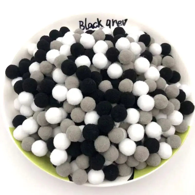20/100/200/300/500pcs Cat Toys Cute Funny Stretch Plush Ball Cat Toy， Ball Creative Colorful Interactive Cat Puff Balls Chew Toy