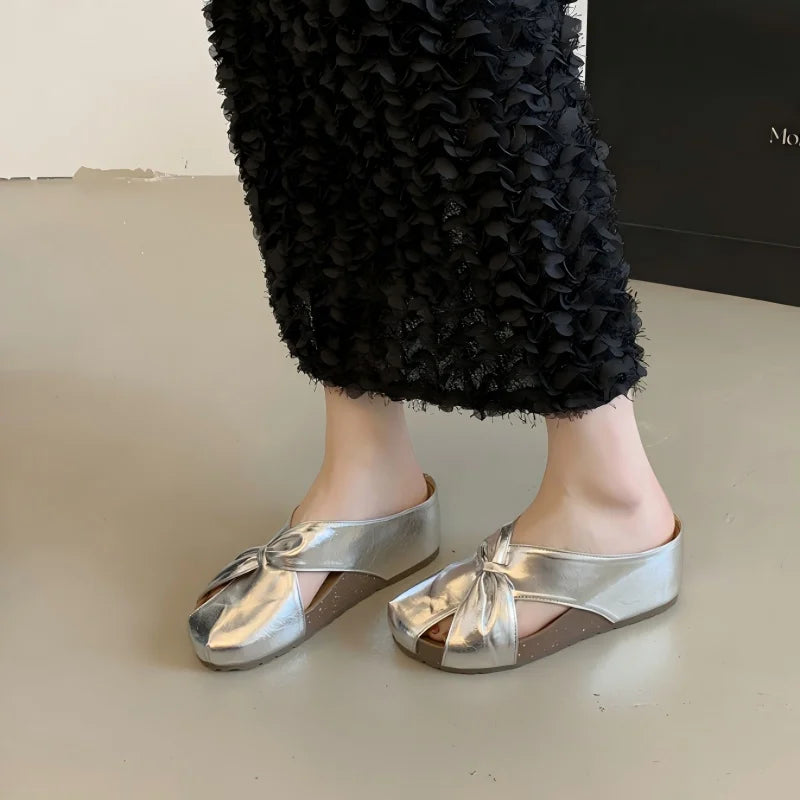 Metallic Wedge Sandals Women Cutout Bow Slippers Platform Thick Sole Closed Toe Mules Summer Outdoor Casual Beach Slides Shoes