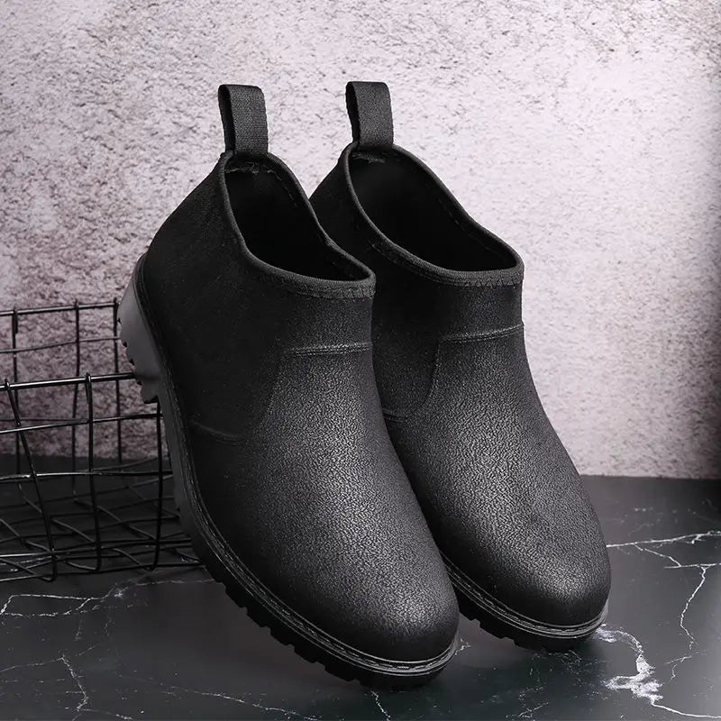 Young Outdoor Men's Rain Boots Work Summer Low Heel Garden Gum Without Lacing Low-heel Male Shoes Gumboots Comfortable 2025 Mud