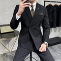 The New Spring 2025 Suit Set Is Fashionable, Stylish And Versatile. It's A Three-Piece Formal Suit Suitable For British Business