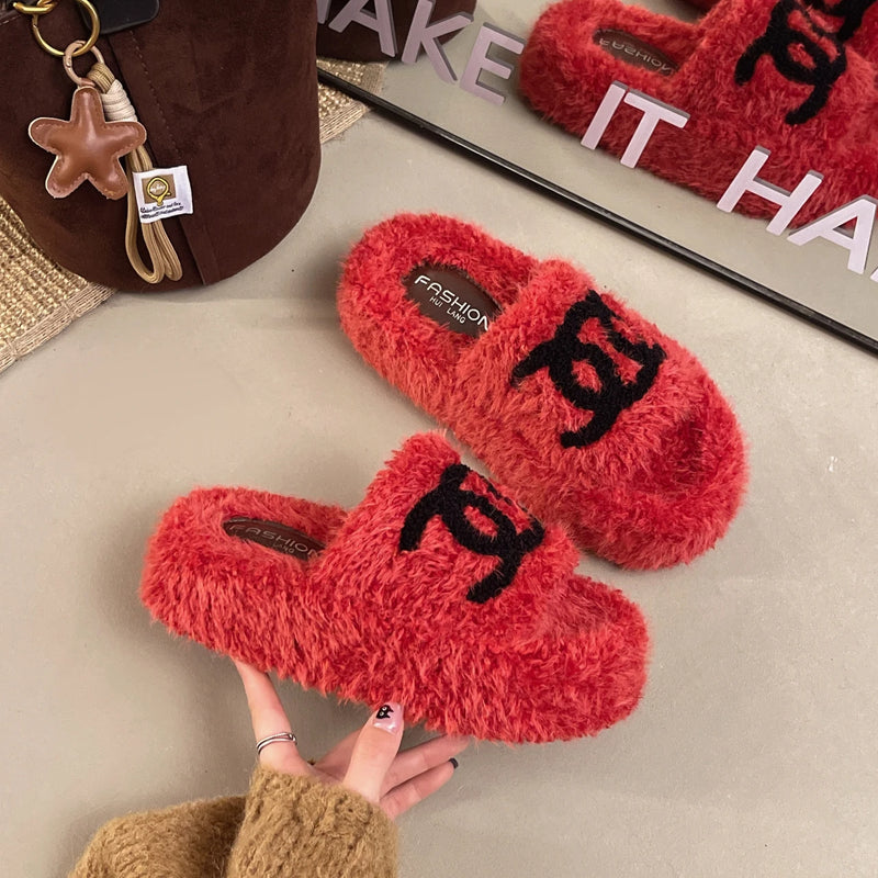 2026 Fashion Indoor Casual Non Slip Warm Women's Cotton Slippers Winter New Trendy Plush Comfort Soft Sole Shoes for Women