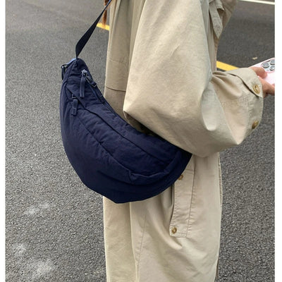 Simple and Versatile Hobo Bag An Elegant Casual Crossbody | SAMAG