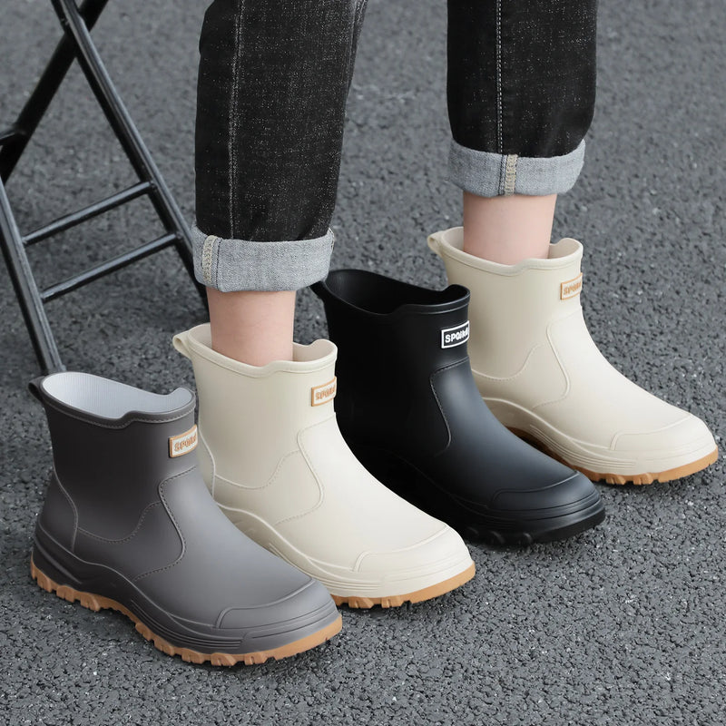 New anti slip and waterproof rain shoes for men, fashionable short tube autumn and winter cotton rain boots, work boots, rubber