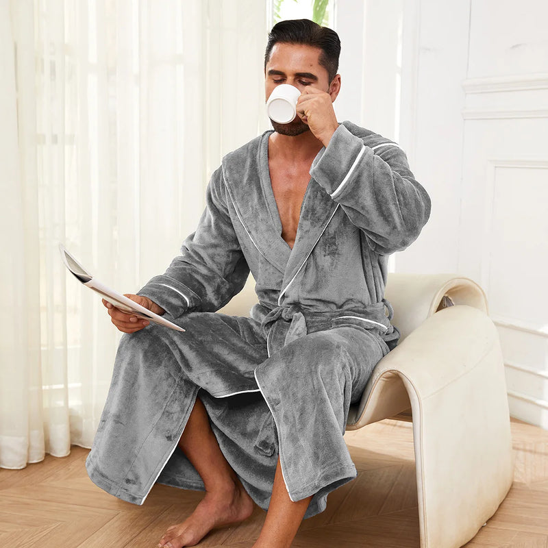Winter New Arrival Men's Flannel Couple's Robes Men's Flannel Bathrobe Pyjamas Women's Coral Fleece Thickened Mid-Length Robe