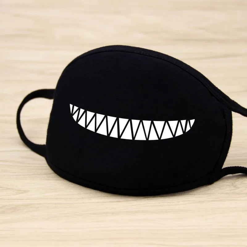 Black Face Mask Unisex Winter Warm Thickening Half Face Mouth Mask Cotton Cartoon Pattern Anti-Dust Anti- Respirator Kpop Mask