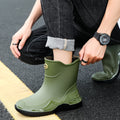 New style rain boots for men, fashionable short tube rain boots for work, rubber shoes for work, thick bottom water shoes