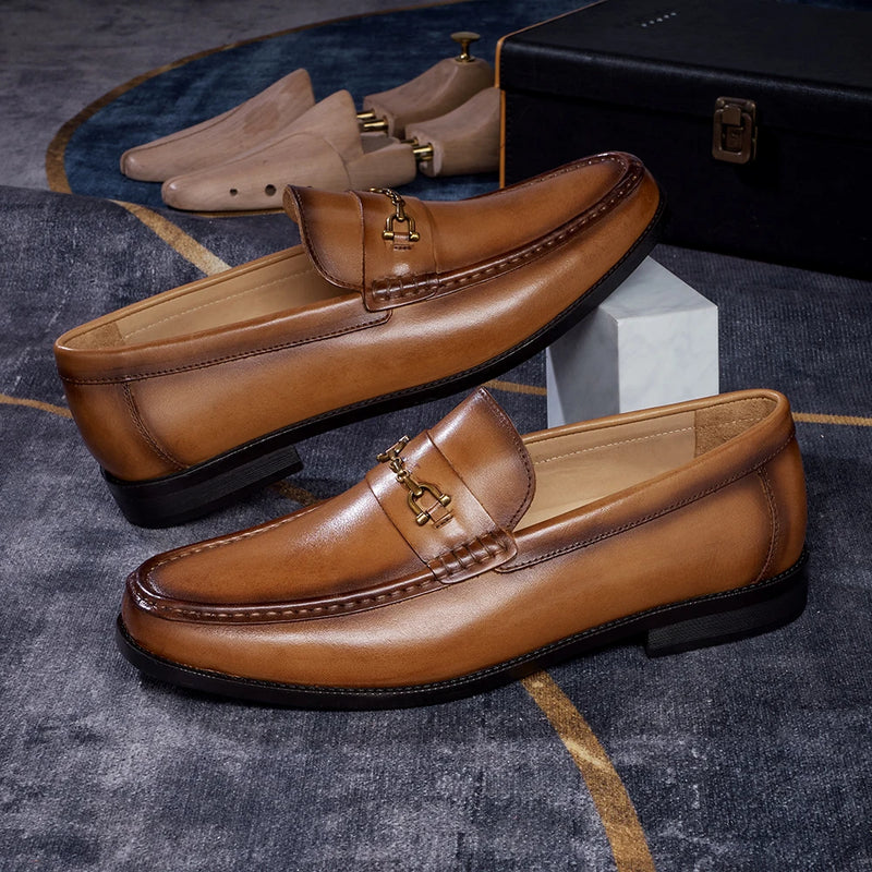 New Fashion Designer Men's Pointed Black Metal Buckle Oxford Flats Casual Shoes Wedding Dress Prom Party Zapatos Hombre