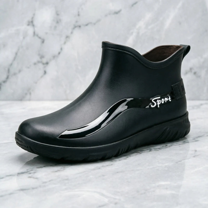 Men's fashionable anti-slip rain shoes