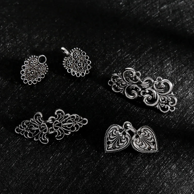 1 Pair Vintage Sweater Swirl Clip Cape Cloak Clips for Dress Retro Cardigan Clip Shawl Clasp Shirt Button Clip for Girl Women