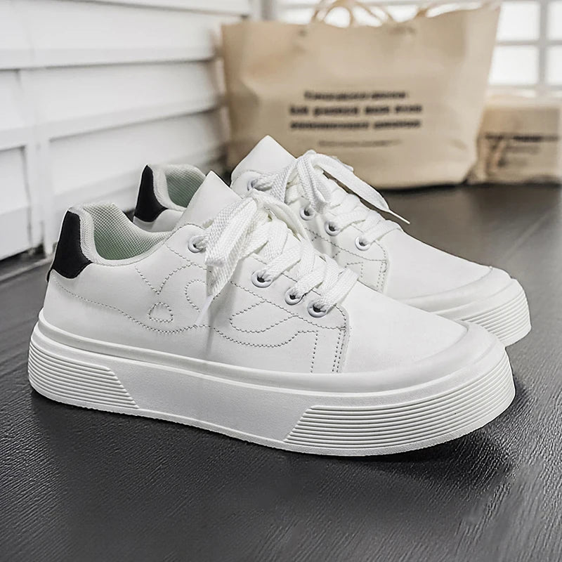 Spring New Men's Shoes, Lightweight Shoes, Trendy and Versatile, Large Size White Shoes, Thick-Soled Casual Sports Sneakers