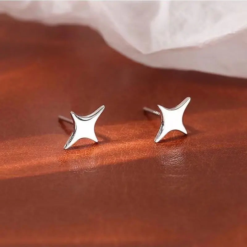 925 Sterling Silver Hypoallergenic Stud Earrings for Women Moon Star of David Maple Leaf Heart Lightning Earrings S999 Jewelry