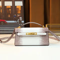 French Crocodile Trendy Solid Color Handbag Women's Classic Versatile Boston Bag