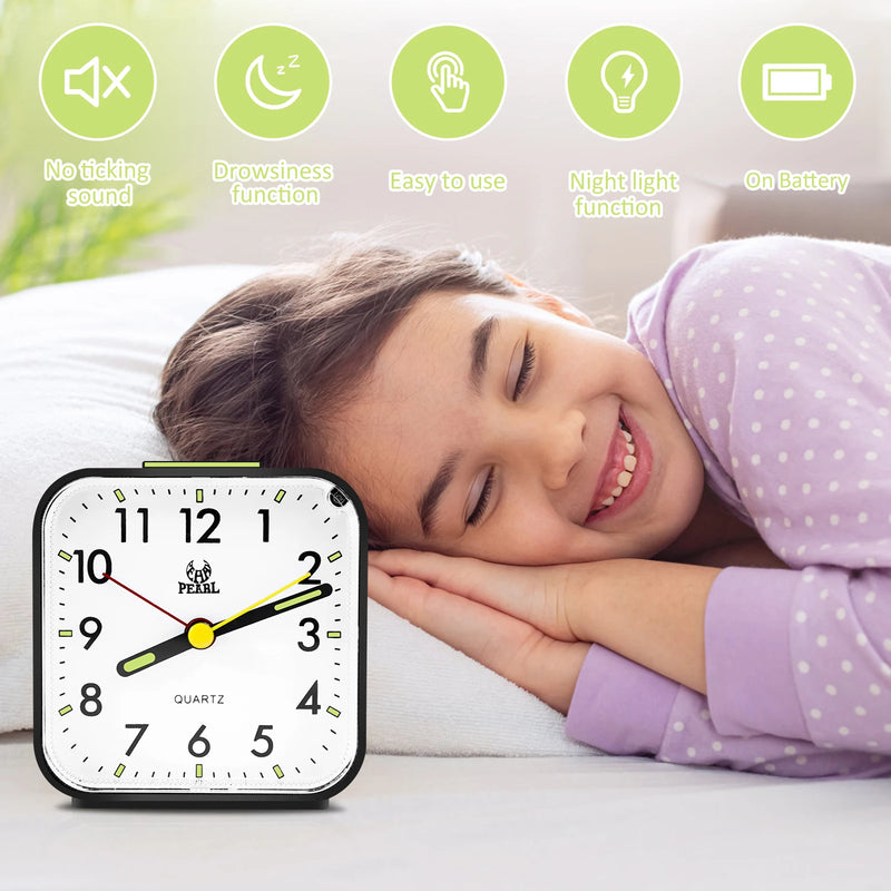 Analog Alarm Clock Battery Operated Analog Desk Clock Portable Silent Bedside Clock with Night Light for Bedroom Bedside