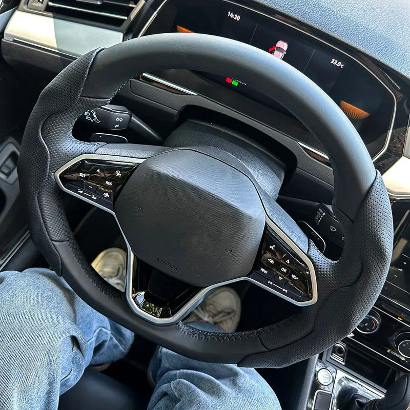 2PCS Universal Round Car Steering Wheel Cover Winter Fur Warm Carbon Fiber Leather Anti-slip Protective Case Luxury Accessories