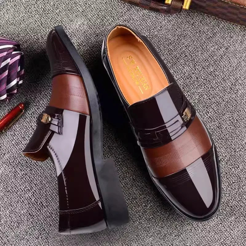Mens Formal Two Tone Patent Leather Loafers Pointed Toe Slip On Shoes With Metal Buckle Low Heel Comfortable Non Slip Breathable