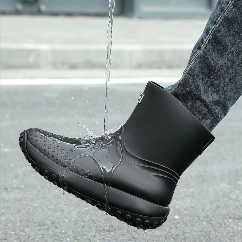 Men's Fashionable Anti-Slip Rain Shoes