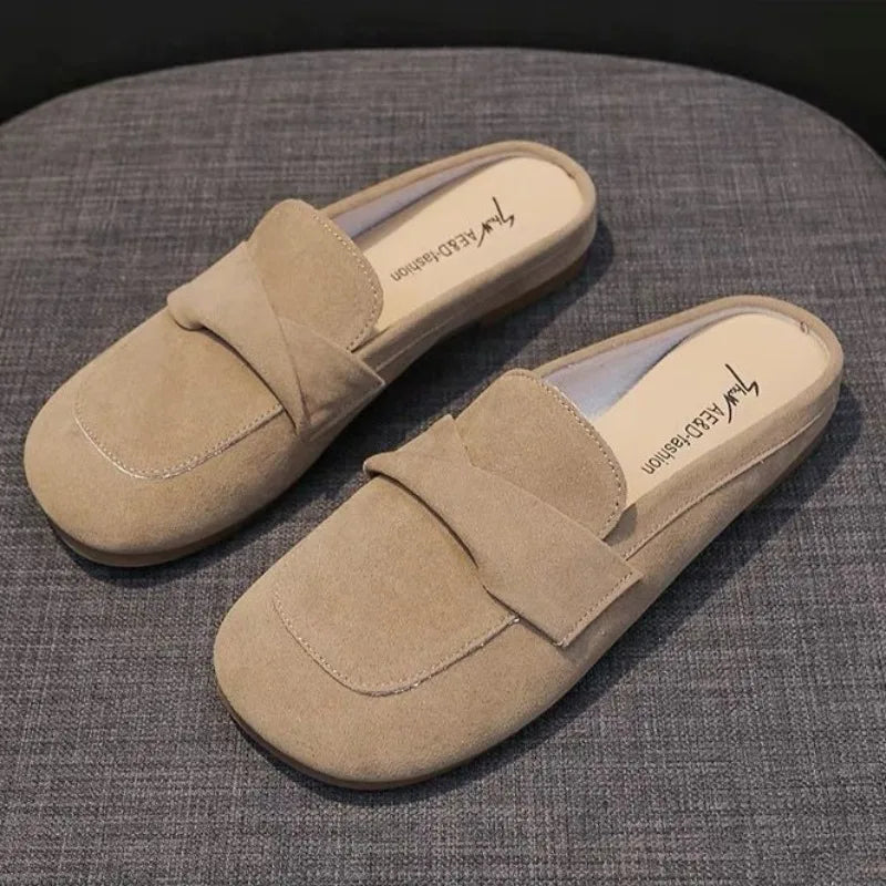 Women's New Spring Summer Style Plus Size Mules Soft Leather Soft Sole Flat Heel Closed Toe Half Slip On Outdoor